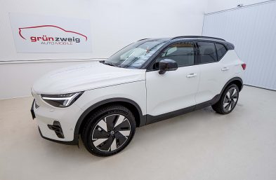 Volvo XC40 Recharge Pure Electric 82kWh Recharge Twin Ultimate bei Grünzweig Automobil GmbH in 