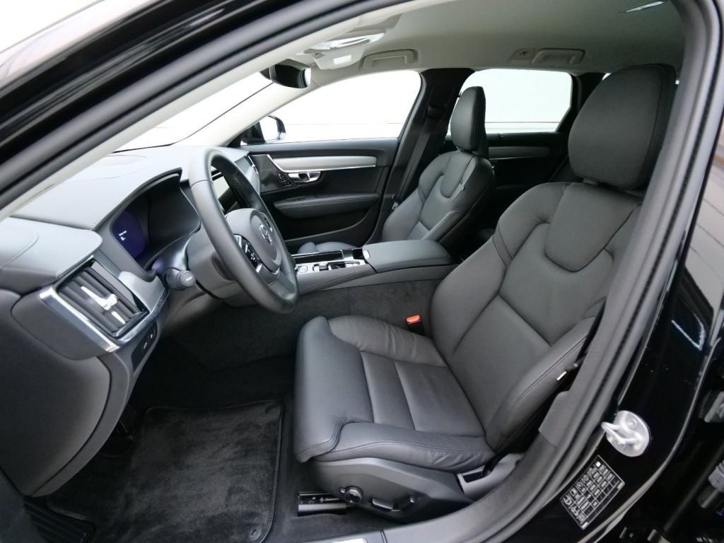 Volvo V90 T6 AWD Recharge PHEV Plus Dark