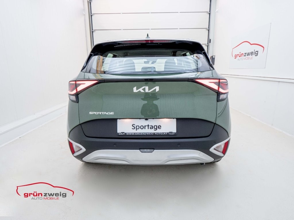 KIA Sportage 1,6 TGDI 48V Silber DCT