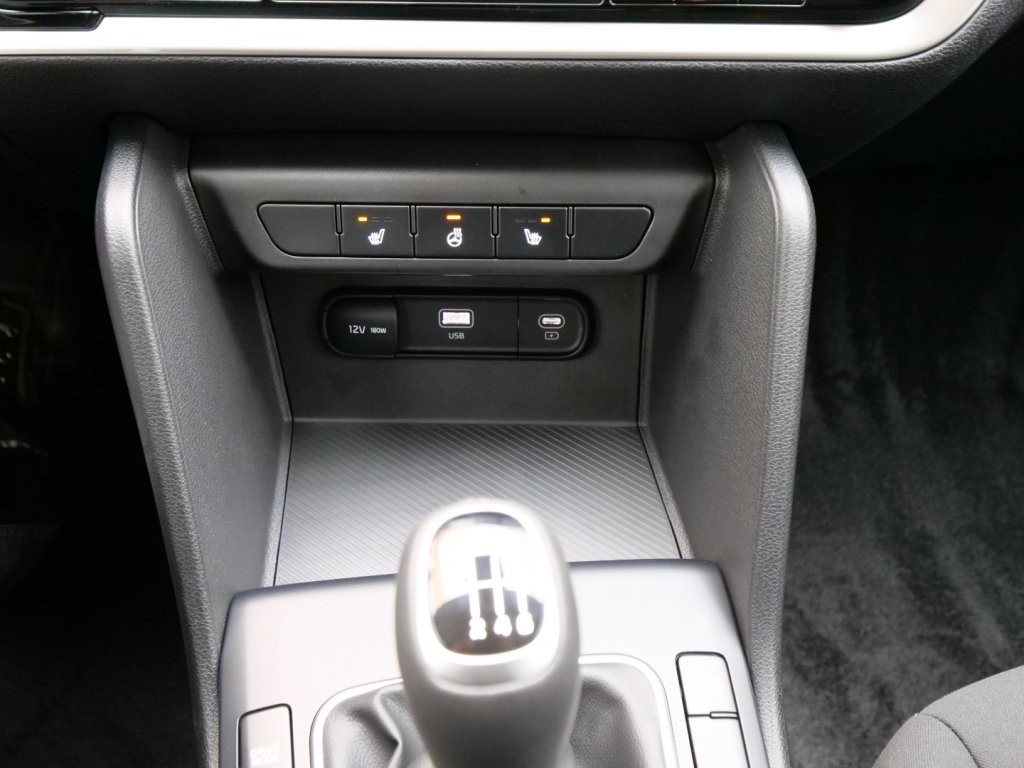 KIA Sportage 1,6 TGDI 48V Silber DCT