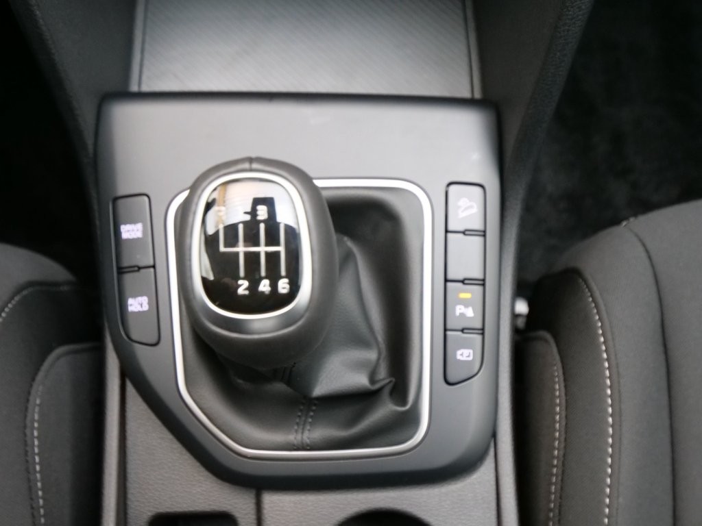 KIA Sportage 1,6 TGDI 48V Silber DCT