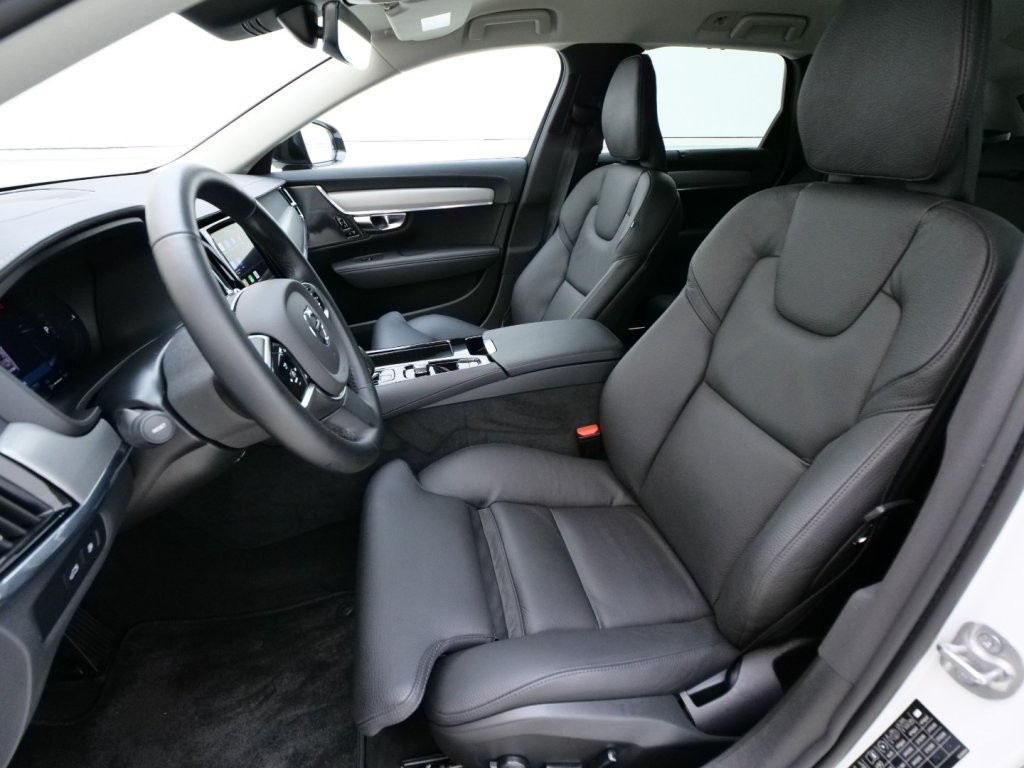 Volvo V90 T6 AWD Recharge PHEV Plus Dark