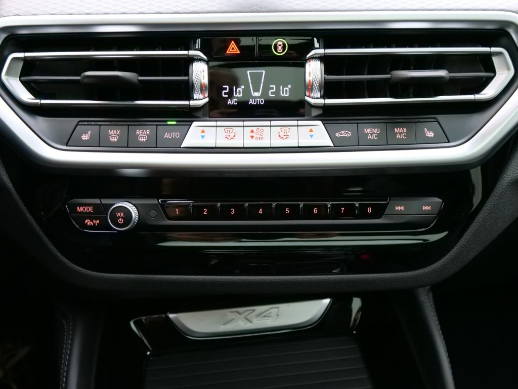 BMW X4 xDrive20i 48 V Aut.