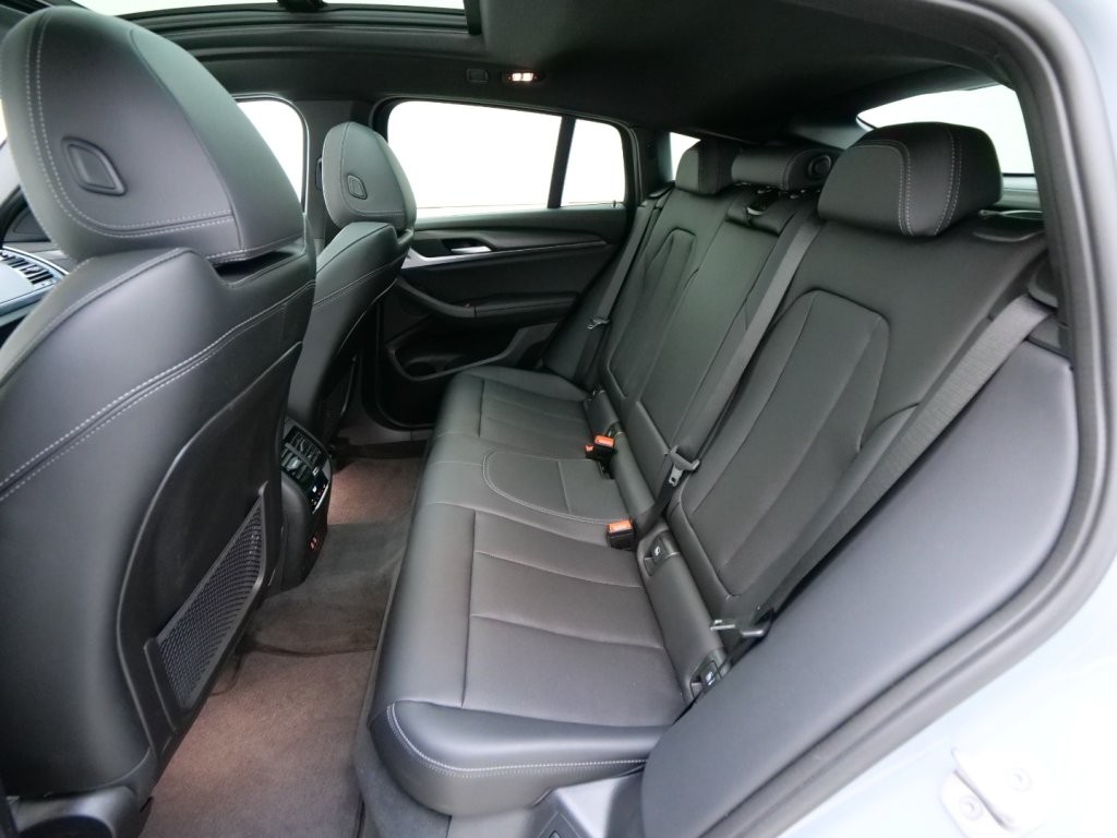 BMW X4 xDrive20i 48 V Aut.