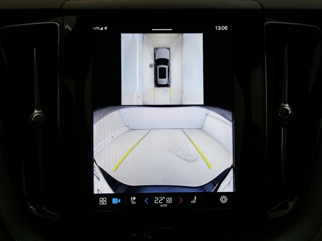 Volvo XC60 T6 AWD PHEV Ultra Dark Aut.