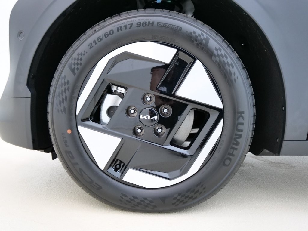 KIA EV3 FWD 81,4kWh Long Range Earth plus