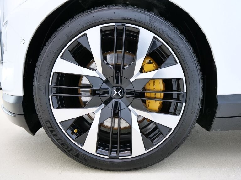 Polestar Polestar 4 Long Range 100kWh Dual Motor Performance Plus