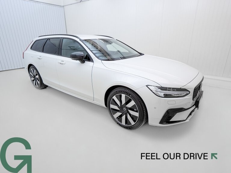 Volvo V90 T6 AWD Recharge PHEV Plus Dark