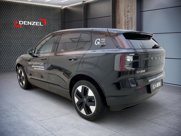 Volvo EX30 Single Motor Extended Range 69kWh Plus