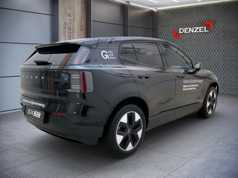 Volvo EX30 Single Motor Extended Range 69kWh Plus