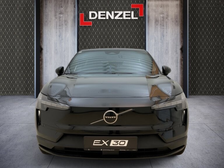 Volvo EX30 Single Motor Extended Range 69kWh Plus